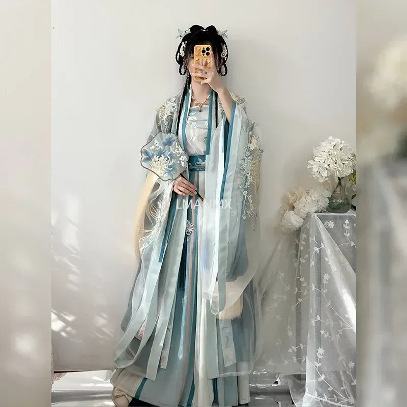 2025 Hanfu Fashionable Chinese style Dress with Embroidery and Gradient Colors, Original Design for Women